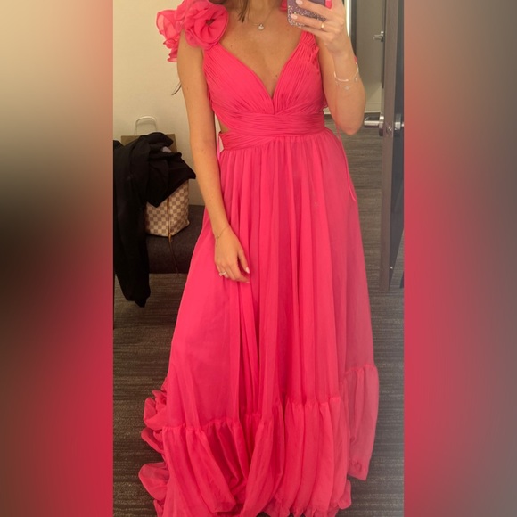 Mac Duggal Chiffon Gown - Picture 4 of 5